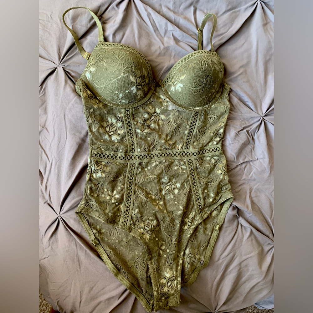 Lacy Olive Green Bodysuit